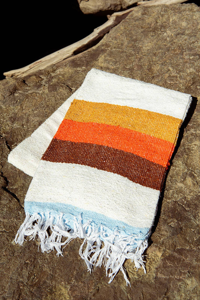 70s - Sustainable Recycled Throw Blanket