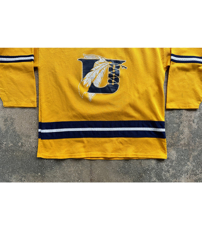 90's Vintage U Feathers Hockey Jersey
