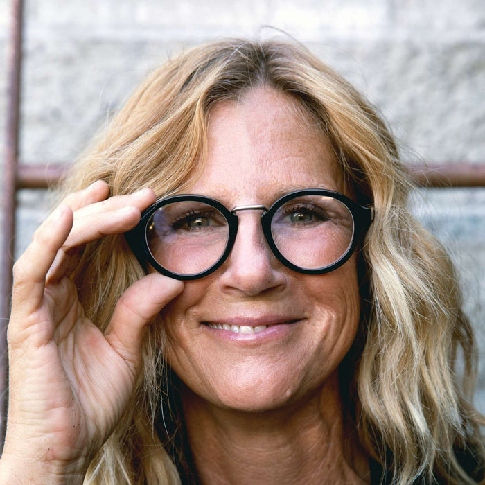 Caddis Gramophone Reading Glasses - Gloss Black