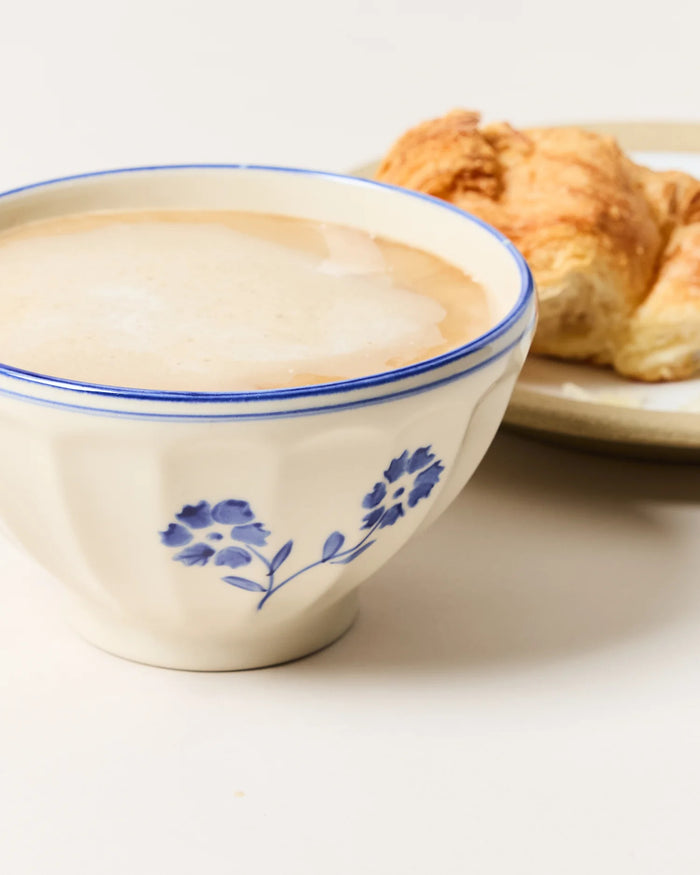 Coventry Cornflower Bowl | Farmhouse Pottery