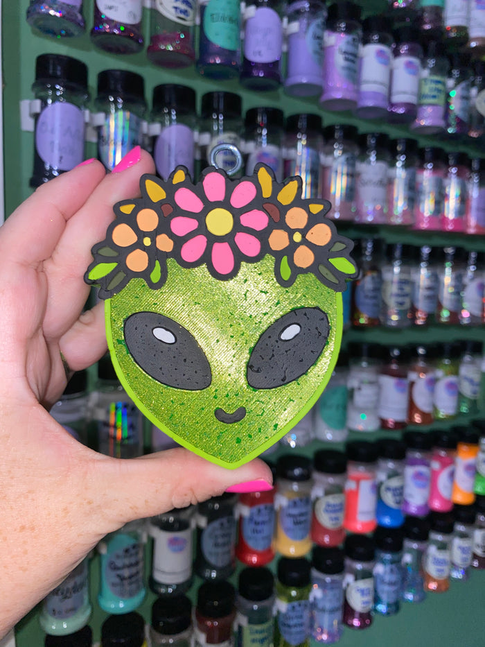 Cutie Alien Freshie