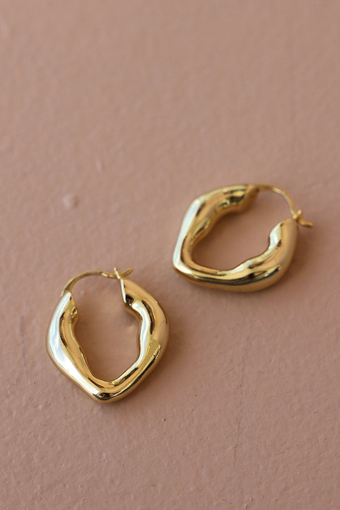E1687G Earrings-Organic Gold Hoops