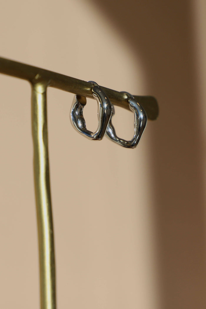 E1687S Earrings-Organic Silver Hoops