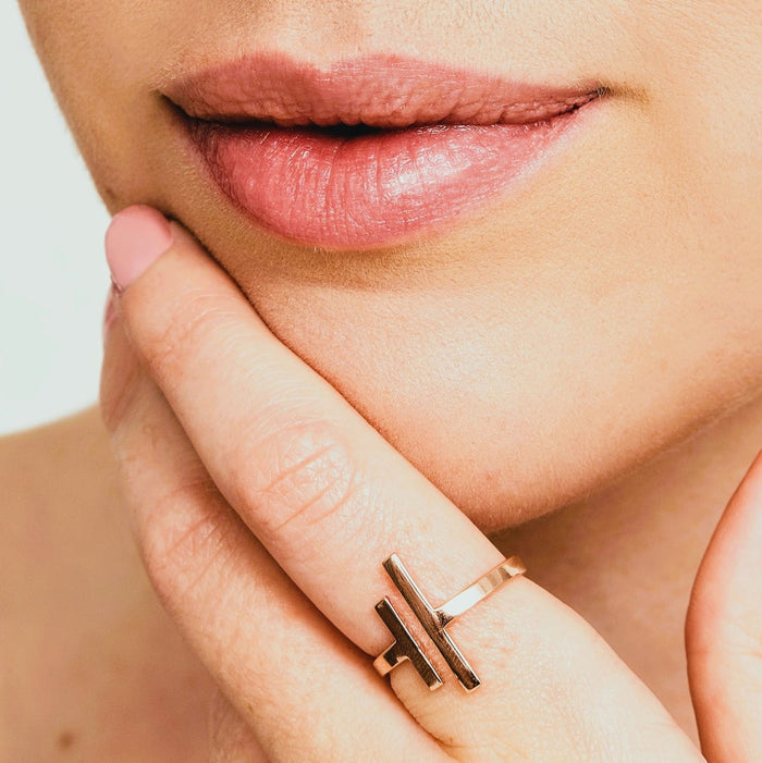 Equilibrium 1 Ring | Little Sparkles