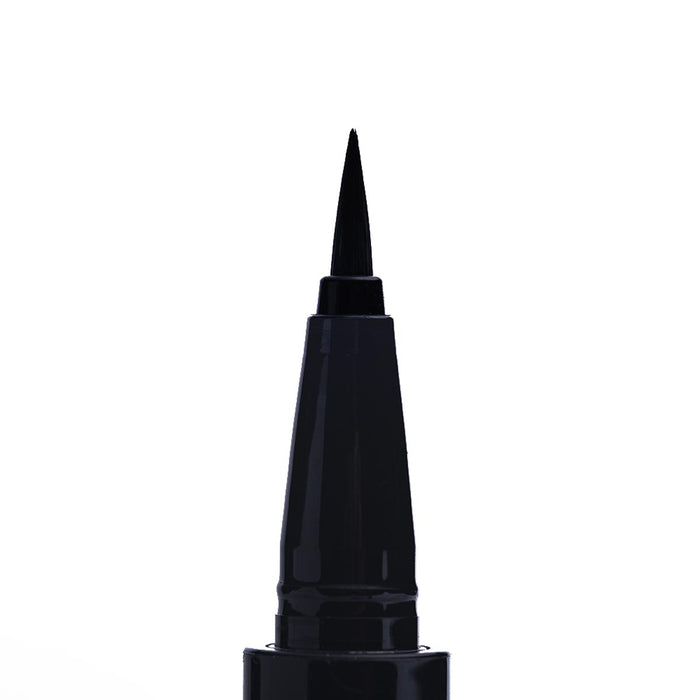 EYELINER ON FLEEK BRUSH PEN