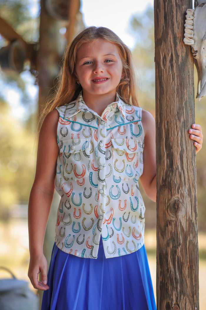 Girls Ivory Horse Shoe Pearl Snap