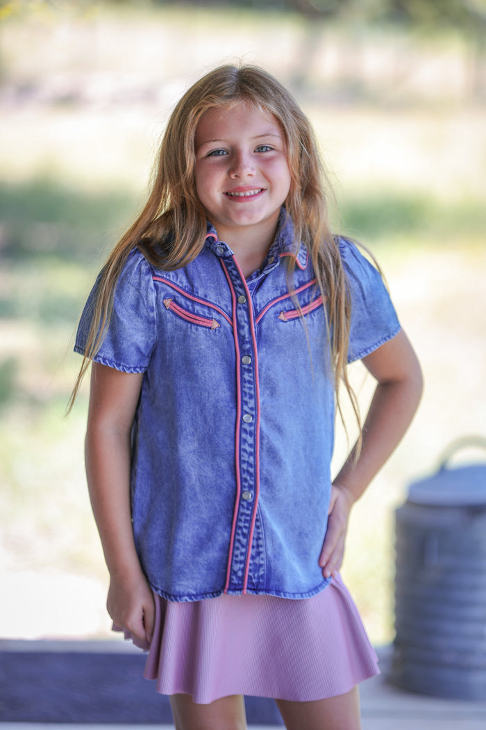 Girls Mid Wash Denim Puff Short Sleeve Western Pink Arrow Pearl Snap