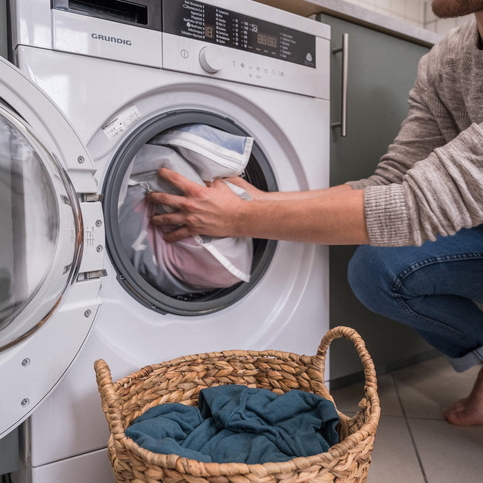 GUPPYFRIEND Washing Bag - Sustainable Laundry Bag, Microfiber Catcher, Microplastic Reducer