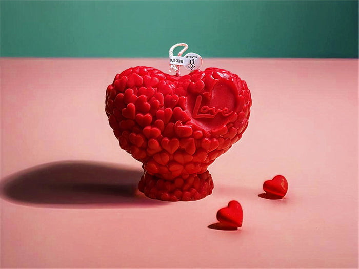 HEART’S DESIRE SCENTED CANDLE