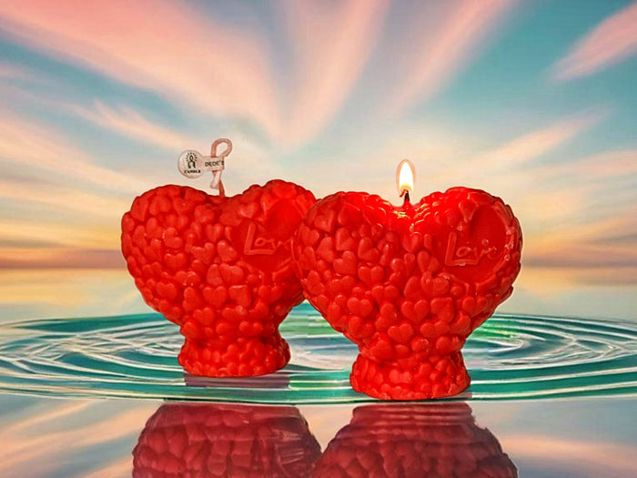 HEART’S DESIRE SCENTED CANDLE