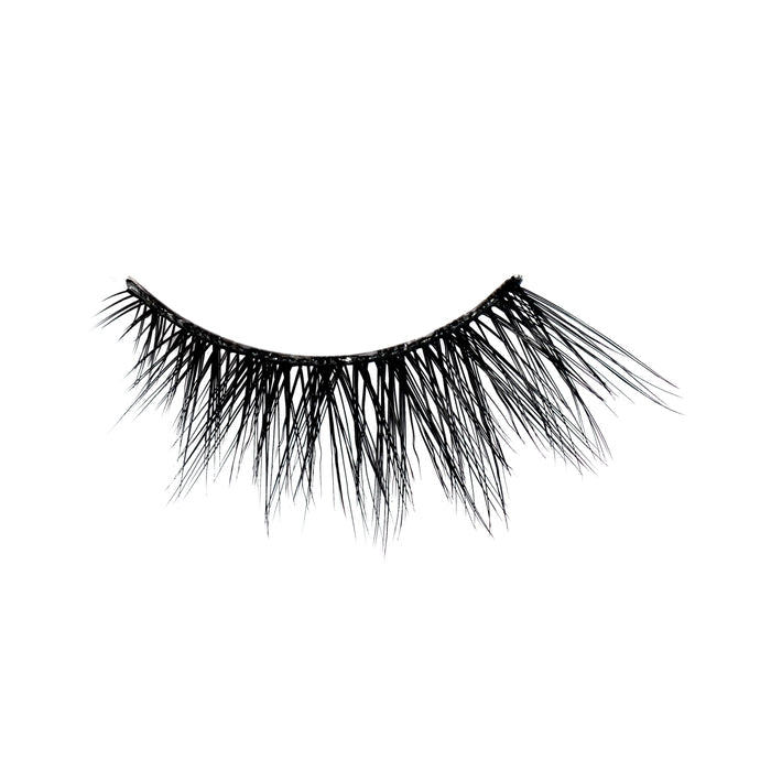 Iconic Lite Demi a long, flared half lash with medium volume and spiky fibers for a subtle cat-eye effect.