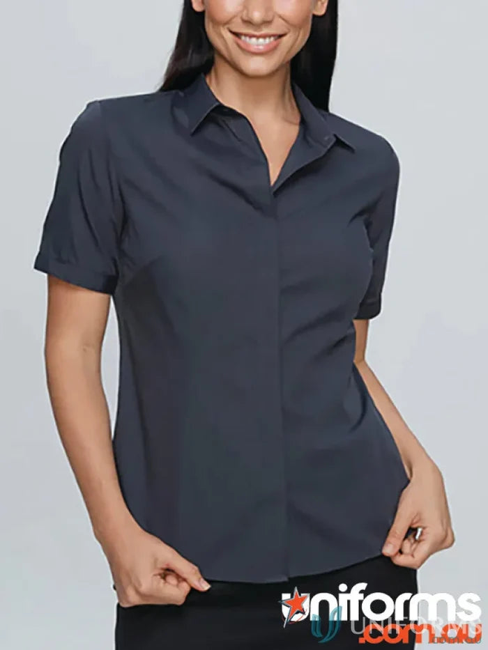 Womans short-sleeved gray button-up shirt from Ladies Grange S/S workwear collection