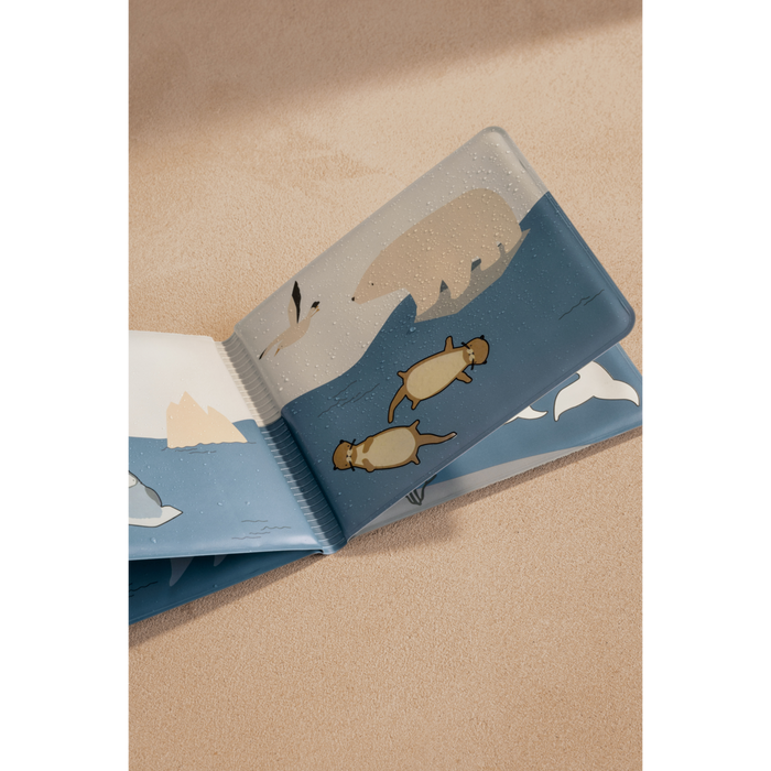 Liewood - Magic Water Book - Waylon - Arctic Sea/Ocean View - Lifestyle Cut