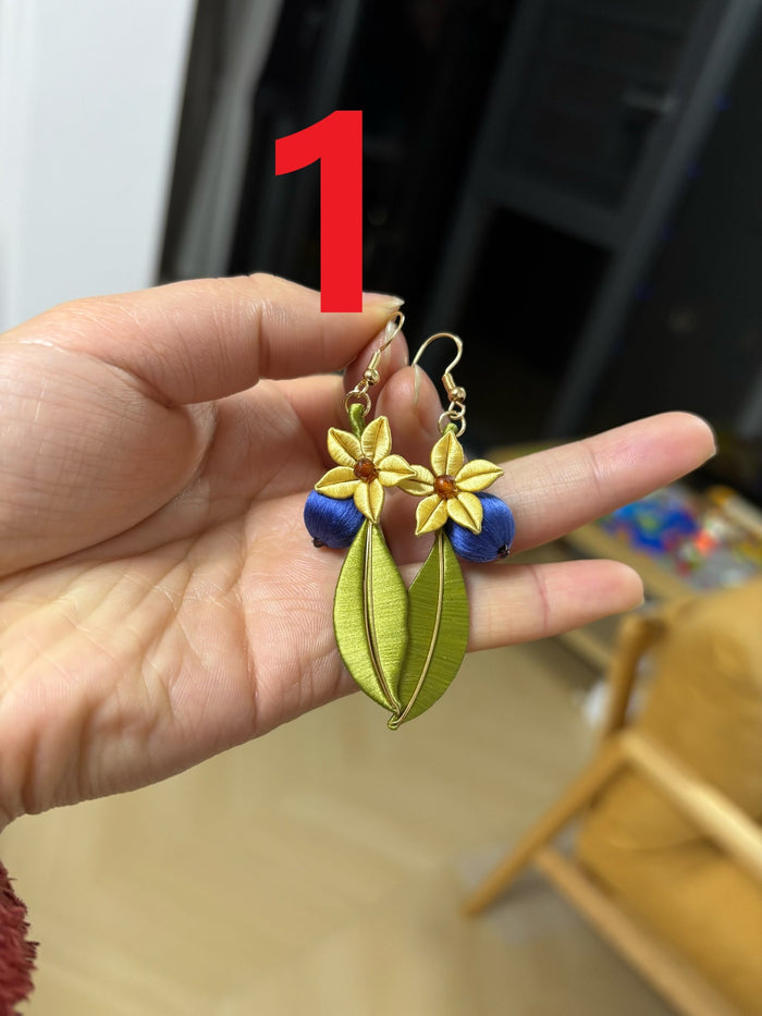 PF212 - Blueberry Chanhua Earrings - Wholesale