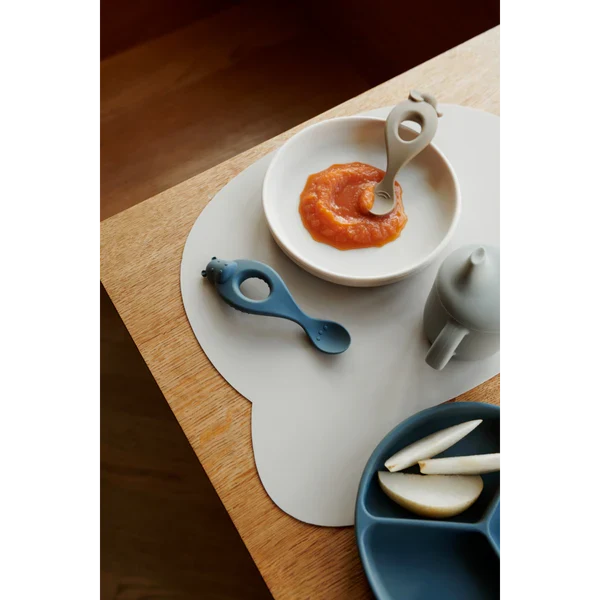 Liewood - Placemat - Aura - Bear/Sandy - Lifestyle Cut 1