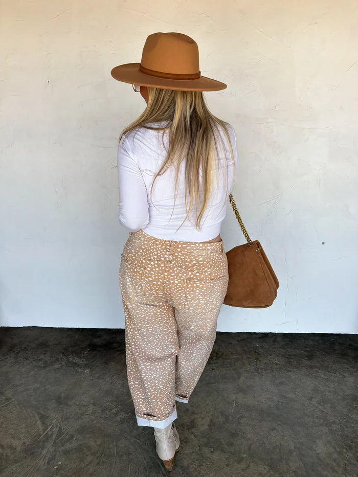 PREORDER: // Wild Fawn Barrel Jean // eta October