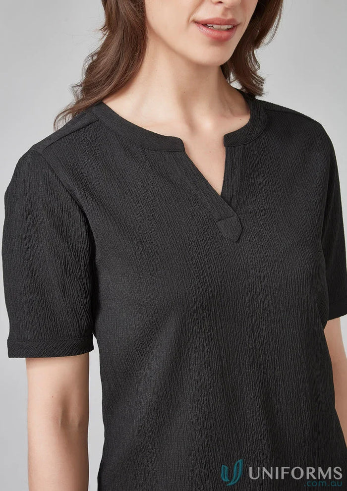 Black / W(06)