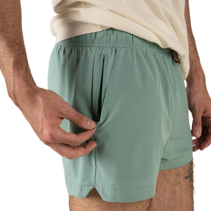Sendero Men's Crosslight Active Short