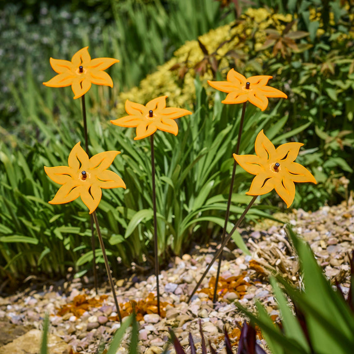 SunCatcher Lotus Garden Stakes – Set of 5 Fluorescent Outdoor Garden Ornaments | Small, Medium & Large