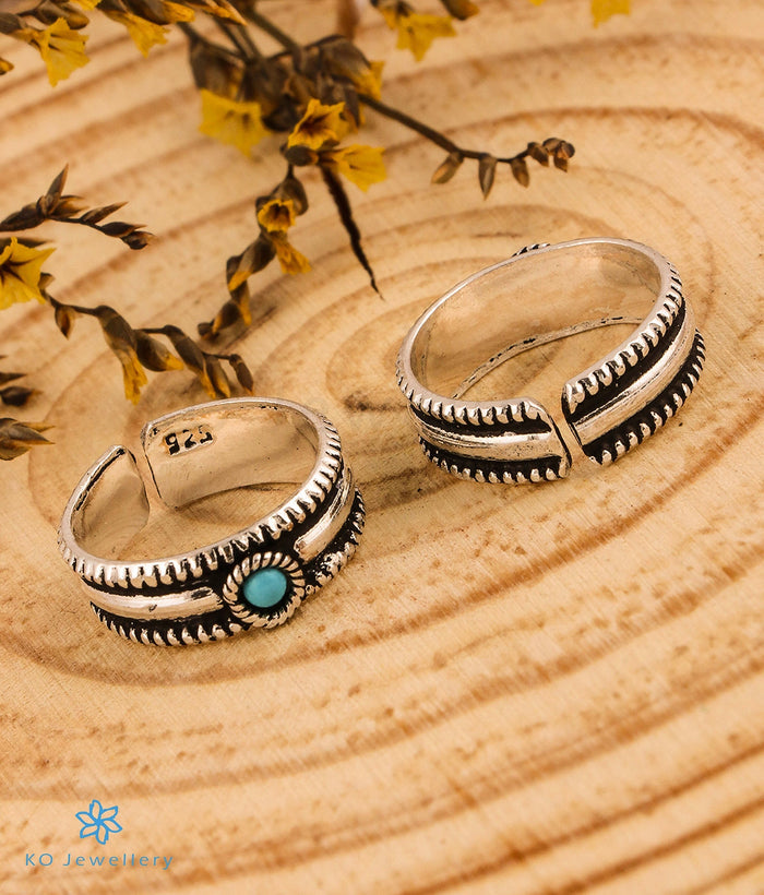 Nimisha Silver Toe-Rings