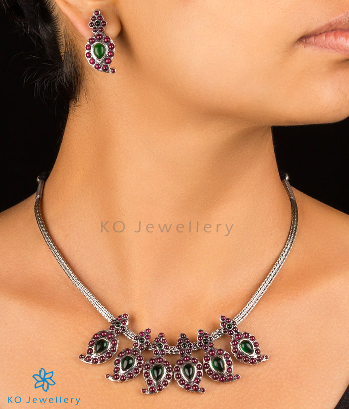 The Suvarna Manga Malai Necklace Set (Small/Oxidised)