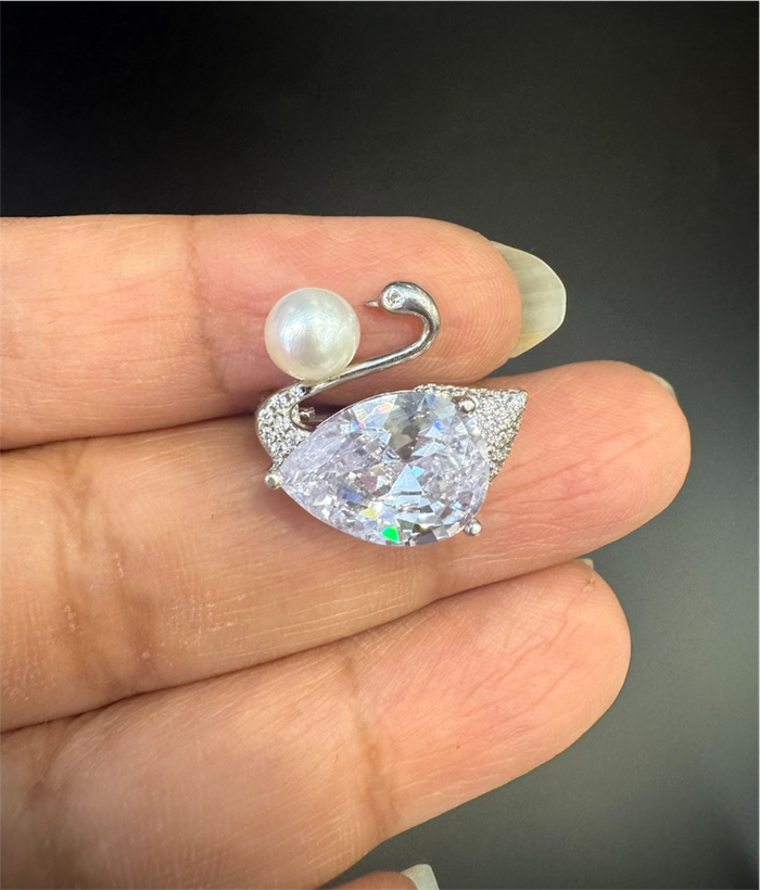 The Swan Silver Brooch