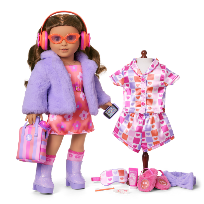 Truly Me™ #117 Doll & Day of Fun All-in-One Set