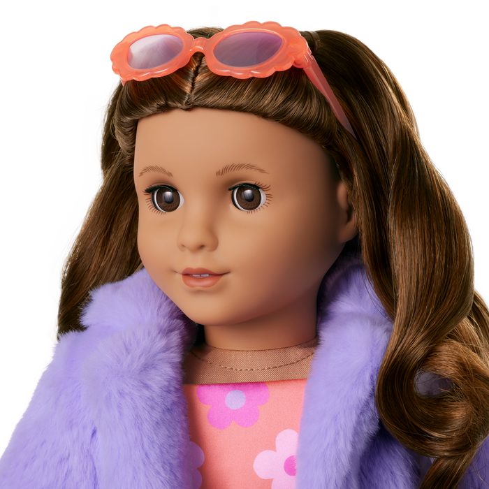 Truly Me™ #117 Doll & Day of Fun All-in-One Set