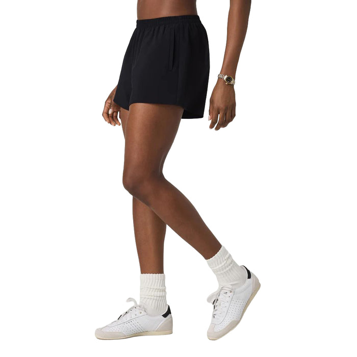 Vuori Women's Villa Everyday Shorts