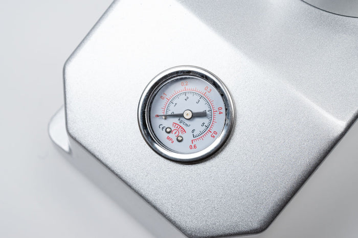 Testing your watch for water resistance. Video instruction included