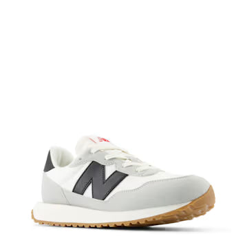 New Balance Youth 237
